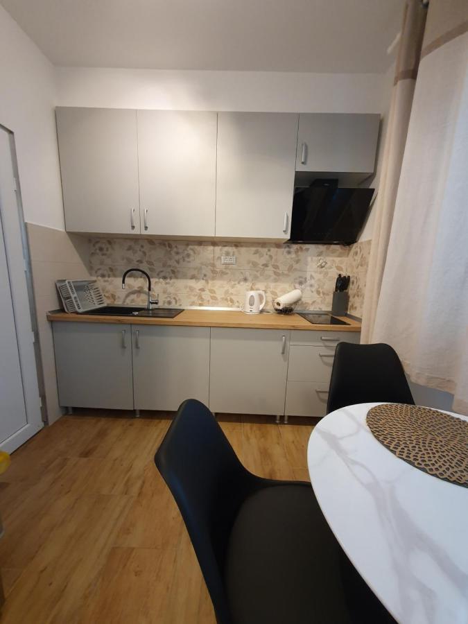 Zita - Heart Of Rovinj, Apartment For 2, Free Parking, 2Min Center, 5Min Beach Walk Luaran gambar